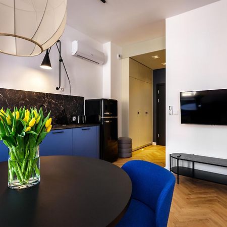 Tyzenhauz Apartments Siemiradzkiego Street Krakow Bagian luar foto