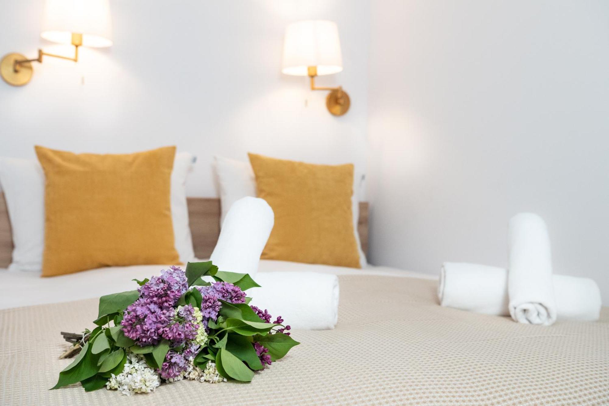 Tyzenhauz Apartments Siemiradzkiego Street Krakow Bagian luar foto